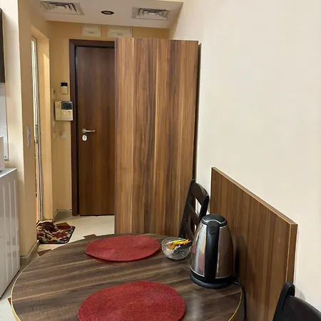 студио 3 アパート *